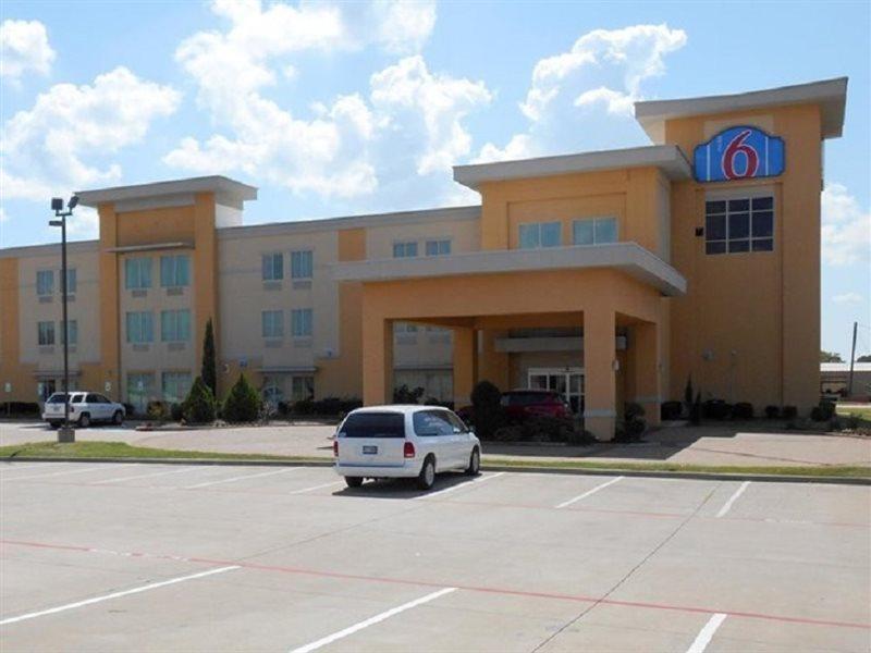 La Quinta Inn And Suites Joshua Zewnętrze zdjęcie