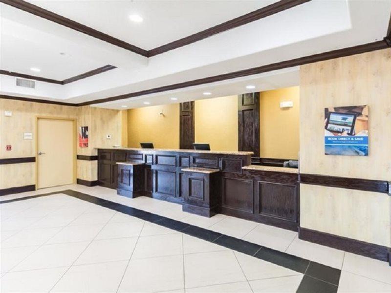 La Quinta Inn And Suites Joshua Zewnętrze zdjęcie