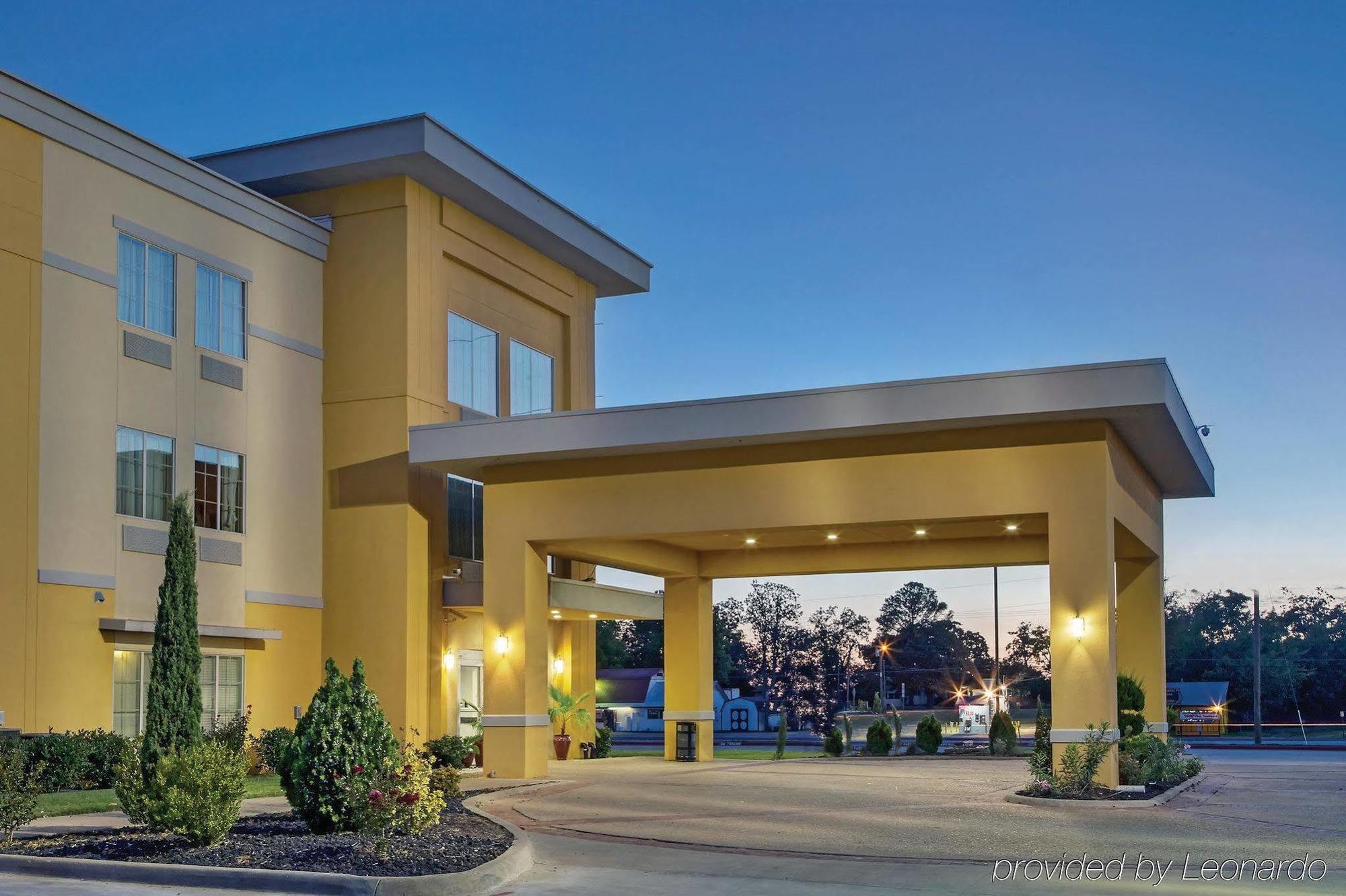 La Quinta Inn And Suites Joshua Zewnętrze zdjęcie